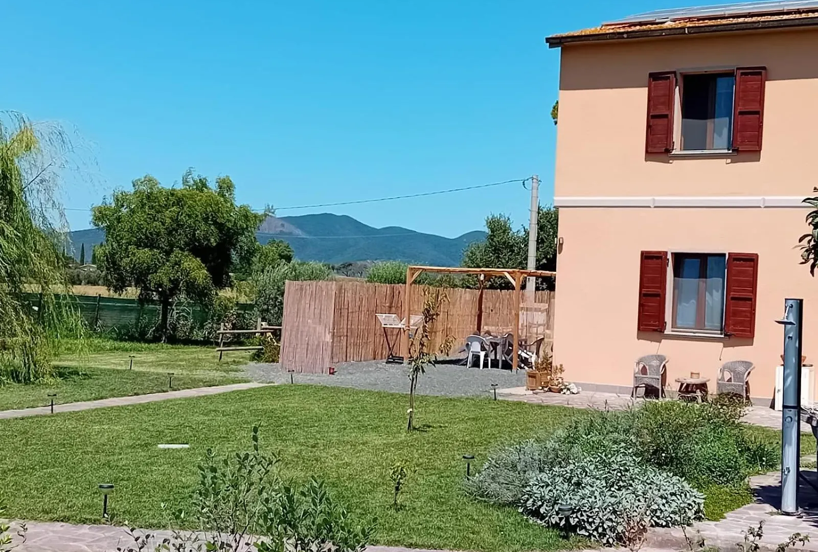Podere 660 Appartamento Il Salice Marrucheto