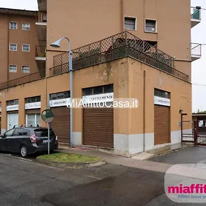 https://appartamento-le-farfalle-vicino-linate.it-lombardy.com