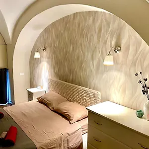 https://dream-home-lovely-space-in-the-heart-of-catania.sicilyhotelsitaly.net